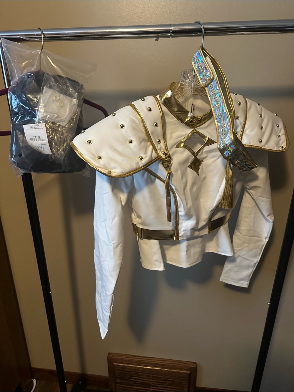Zoe K-Pop Demon Hunters White and Gold Costume Jacket with Armored Shoulder